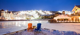 Magnificent loft with hot tub, pool, W/D, tennis court, balcony, & patio