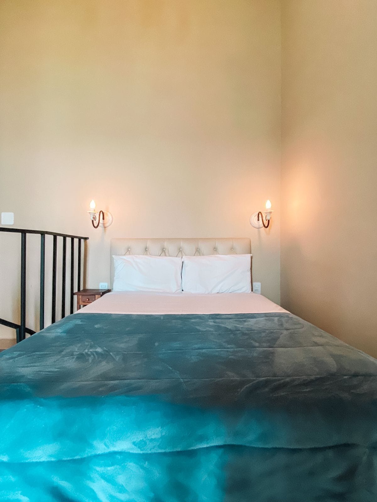 Kamar Quadruple Desain | Dilengkapi dengan perabotan berbeda-beda dan Wi-Fi gratis