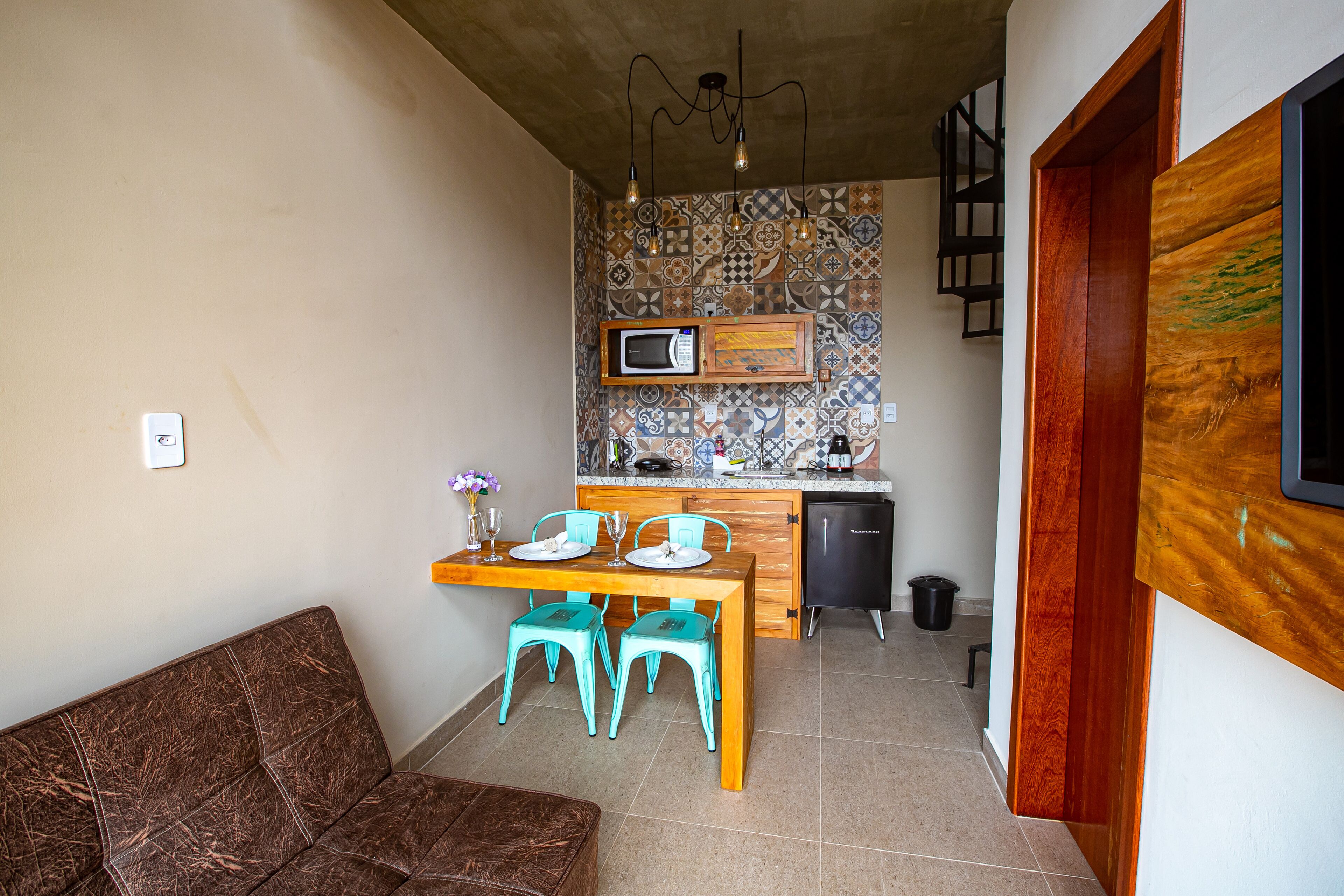 Quarto quádruplo design | Individualmente mobiliados, Wi-Fi de cortesia