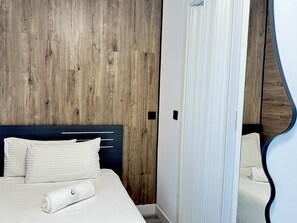 1 chambre, fer et planche Ă repasser, lit parapluie, Wi-Fi gratuit