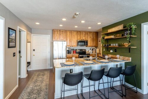 Ski In Ski Out Condo in Granby