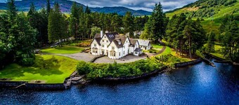 5 bedroom accommodation in Stronachlachar