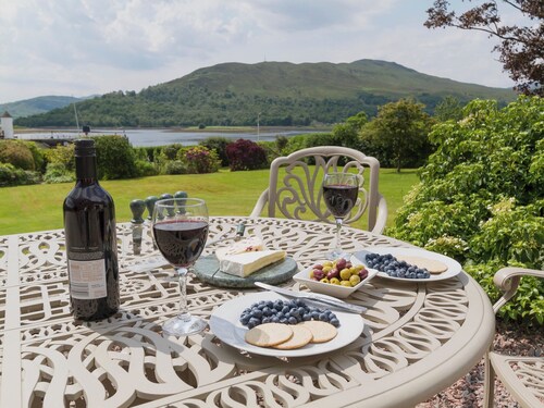4 Schlafzimmer Unterkunft in Corpach, near Fort William