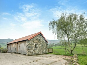 Exterior - 2 bedroom accommodation in Penybontfawr, near Oswestry (Penybontfawr, near Oswestry)