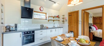 2 bedroom accommodation in Penybontfawr, near Oswestry