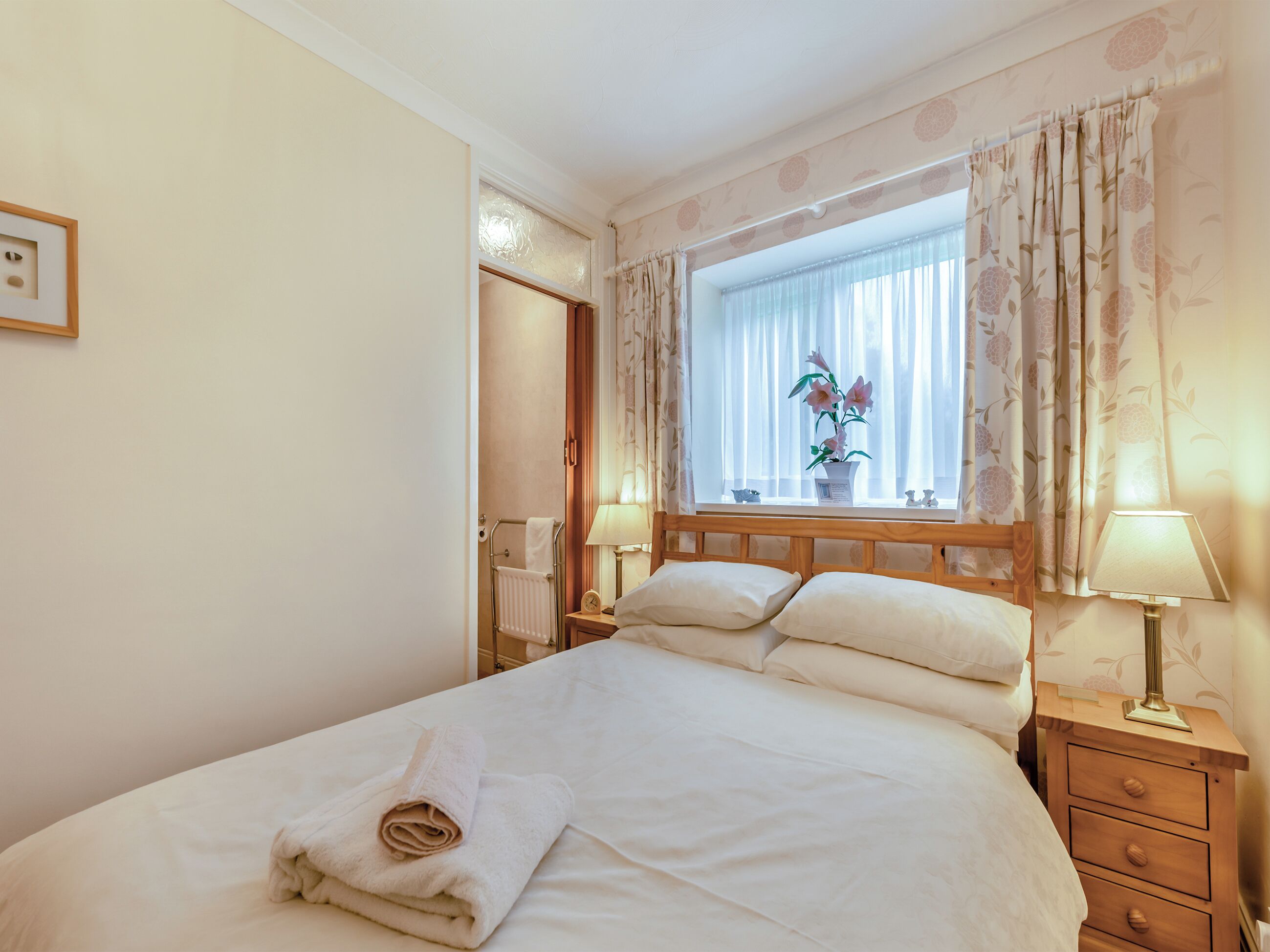 1 bedroom, WiFi (free), bed sheets