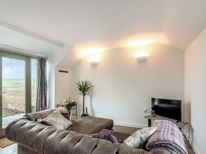Living area - The Parlour - UK41246 (Fylingdales, near Whitby)