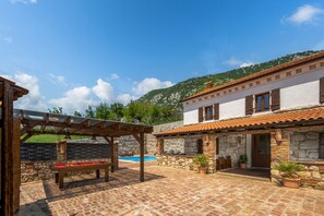 Family Villa, Multiple Bedrooms (Villa Cupido With Private Pool) | Exterior