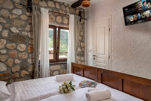 Family Villa, Multiple Bedrooms (Villa Cupido With Private Pool)