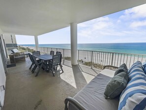 Condo, 4 habitaciones | Restaurante al aire libre