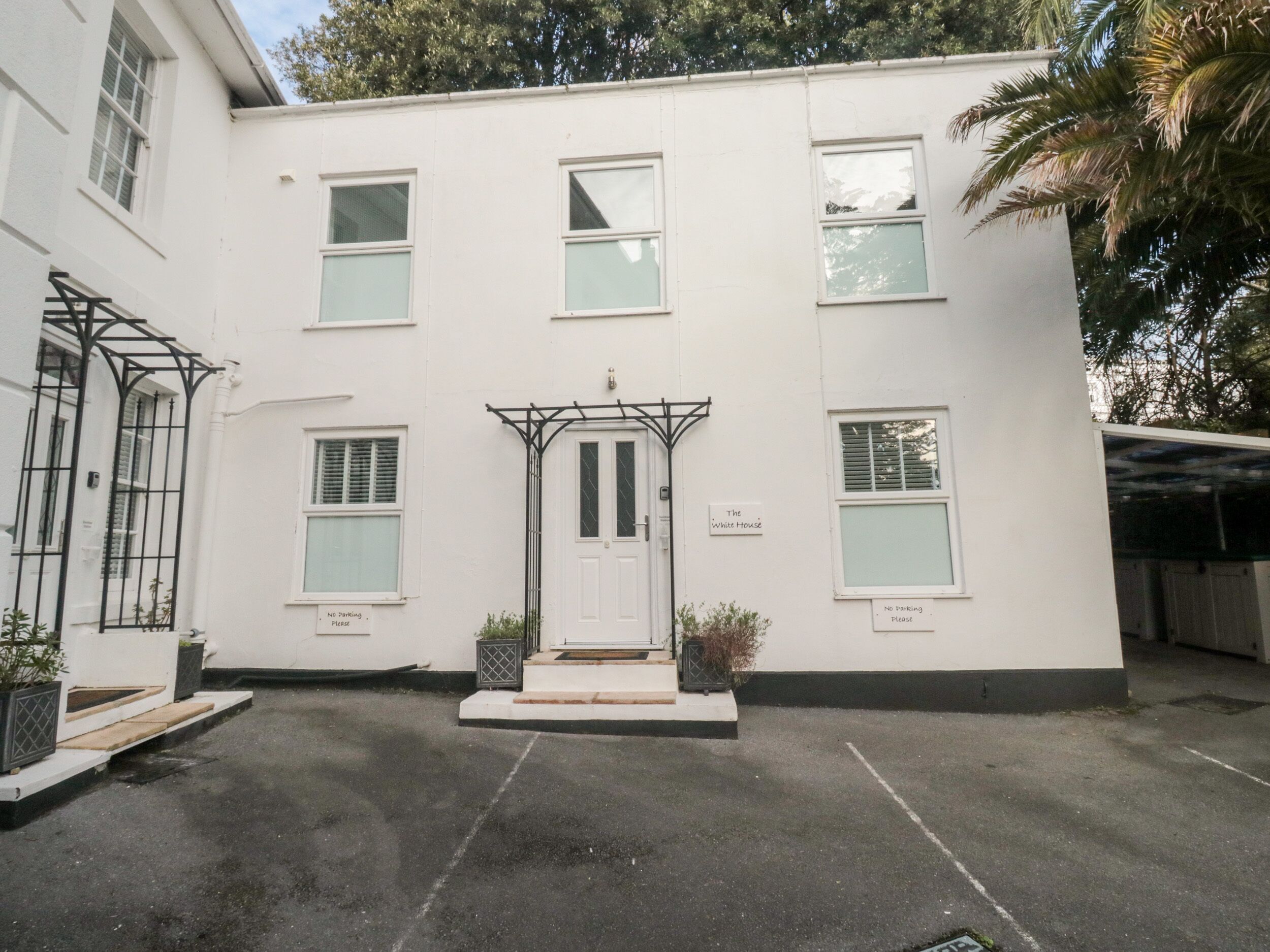 Cottage | Front of property