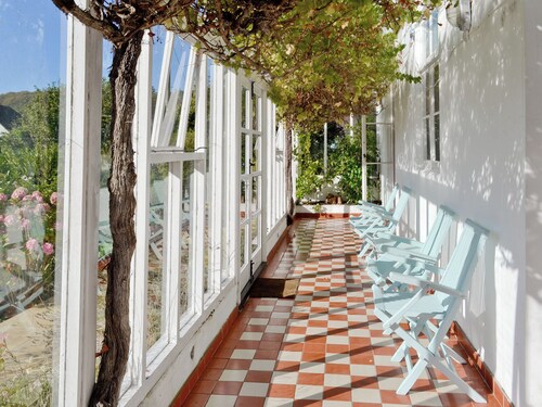 6 bedroom accommodation in Uplyme, near Lyme Regis