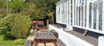 6 bedroom accommodation in Uplyme, near Lyme Regis