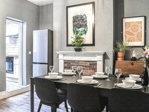 تناول الطعام