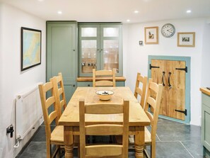 Dining - 3 bedroom accommodation in Boscastle (Boscastle)