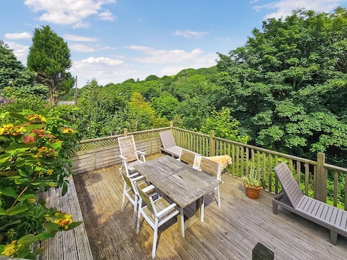 3 bedroom accommodation in Boscastle