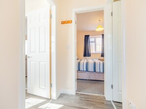 1 habitación, wifi gratis y ropa de cama