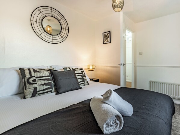 4 chambres, Wi-Fi gratuit, draps fournis
