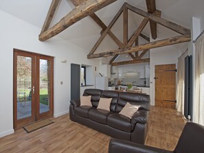 Fireplace - Oak Barn - Fernhill Farm (Ryde)