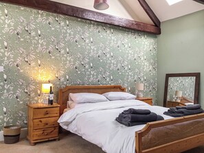 2 bedrooms, free WiFi, bed sheets