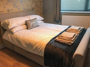 5 habitaciones, wifi gratis y ropa de cama 