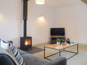 Unclassified image, 3 of 33, button
