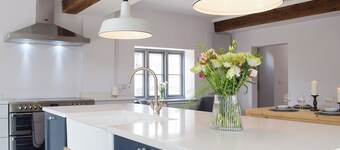 3 bedroom accommodation in Whitchurch