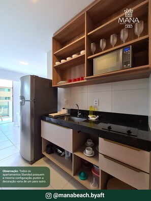 Appartement Luxe, non-fumeurs, cuisine | Cuisine privée | Micro-ondes, grille-pain, blender