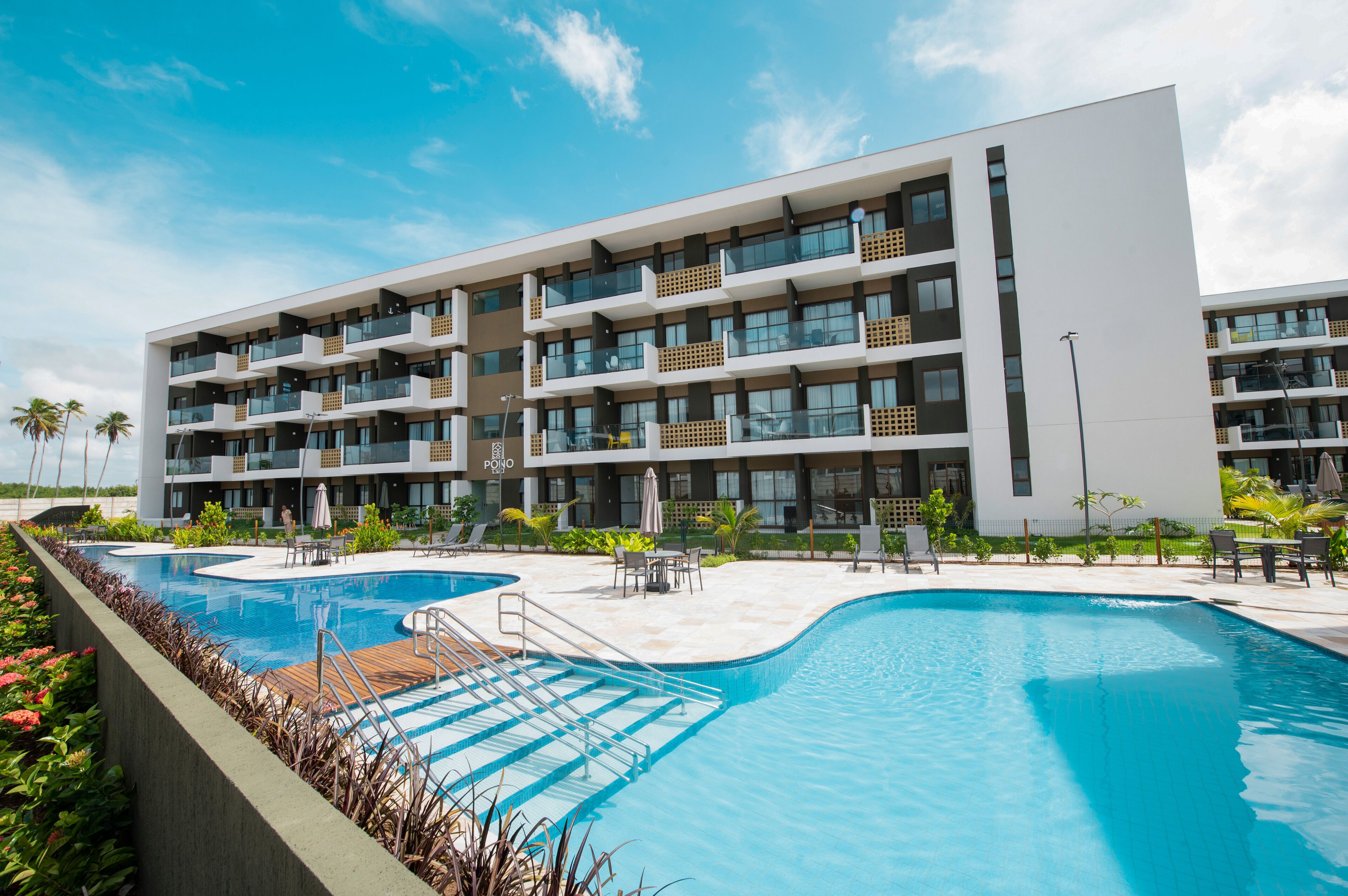 6 piscinas al aire libre