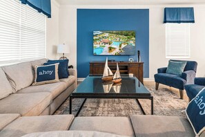 TV, videospill og kontorer