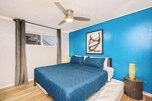 2 多间卧室、办公桌、熨斗/熨衣板、旅行婴儿床