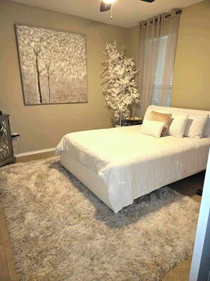 5 室のベッドルーム、WiFi (無料)、ベッドシーツ、車椅子でアクセスできる設備