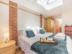 3 habitaciones, wifi gratis y ropa de cama 