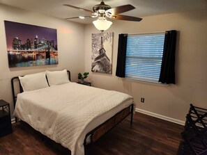 2 dormitorios, tabla de planchar con plancha, wifi y ropa de cama