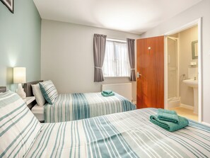2 quartos, Wi-Fi de cortesia, roupa de cama
