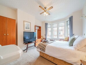 5 habitaciones, wifi gratis y ropa de cama 