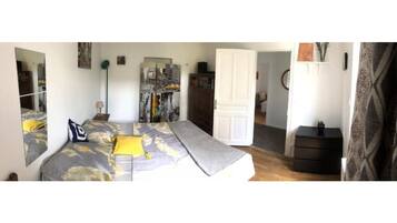 2 bedrooms, iron/ironing board, WiFi, bed sheets