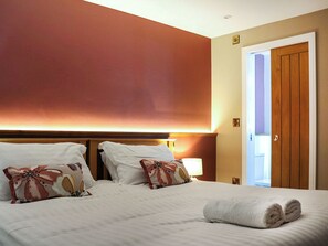 2 habitaciones, wifi gratis y ropa de cama 