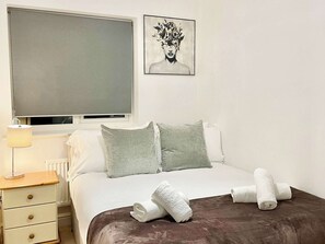 3 dormitorios, wifi gratis, ropa de cama