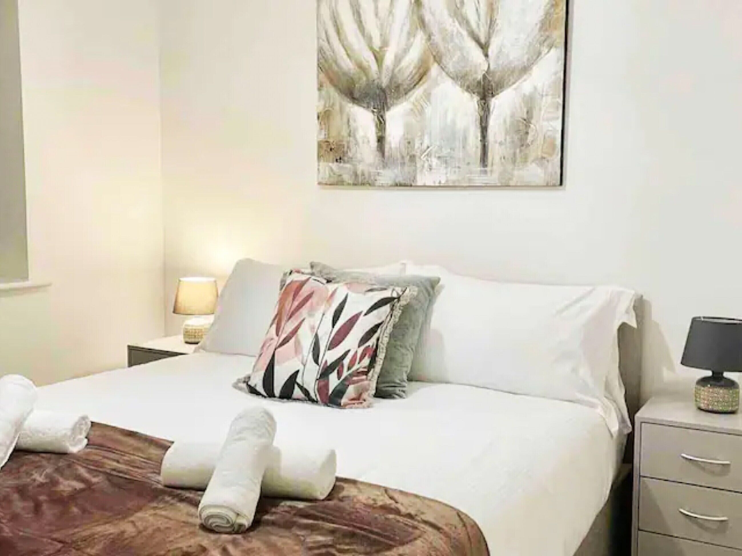 3 bedrooms, free WiFi, bed sheets