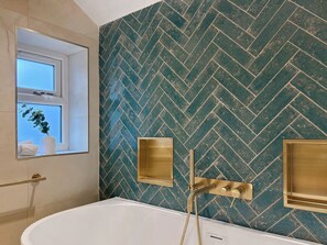 Imagen sin descripción, 5 de 33, botón