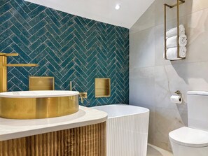 Towels - 23 Sykes Head Cottage - UK42147 (Oakworth)