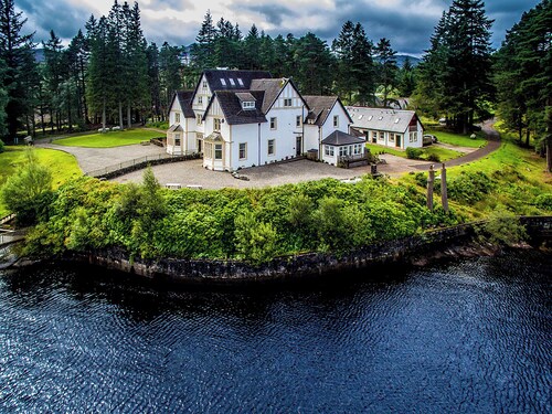 3 bedroom accommodation in Stronachlachar