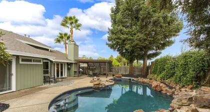 Cozy Folsom Home with Firepit & Pool