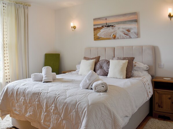 3 chambres, Wi-Fi gratuit, draps fournis