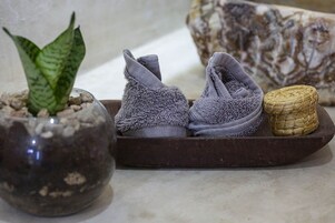 Artículos de tocador gratuitos, secador de pelo