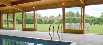 9 bedroom accommodation in Kings Lynn