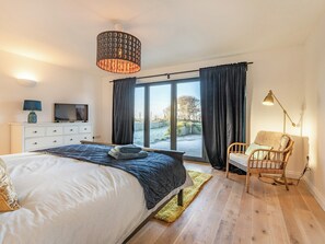 4 habitaciones, wifi gratis y ropa de cama