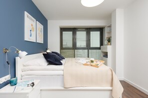 1 dormitorio y ropa de cama