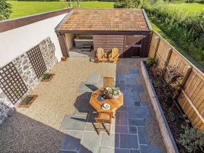Outdoor dining - Knoll Cottage - UK31171 (East Brent, near Weston-super-Mare)